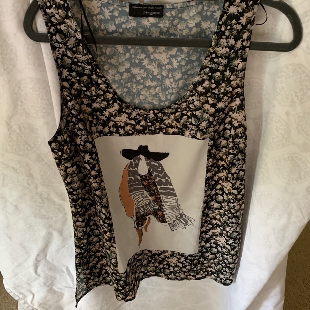Graphic tank